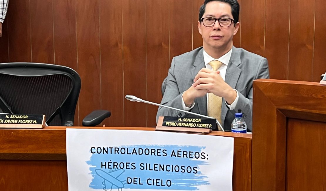 Aprobado en primer debate proyecto de ley sobre la actividad de controlador aéreo presentado por el senador Pedro Flórez